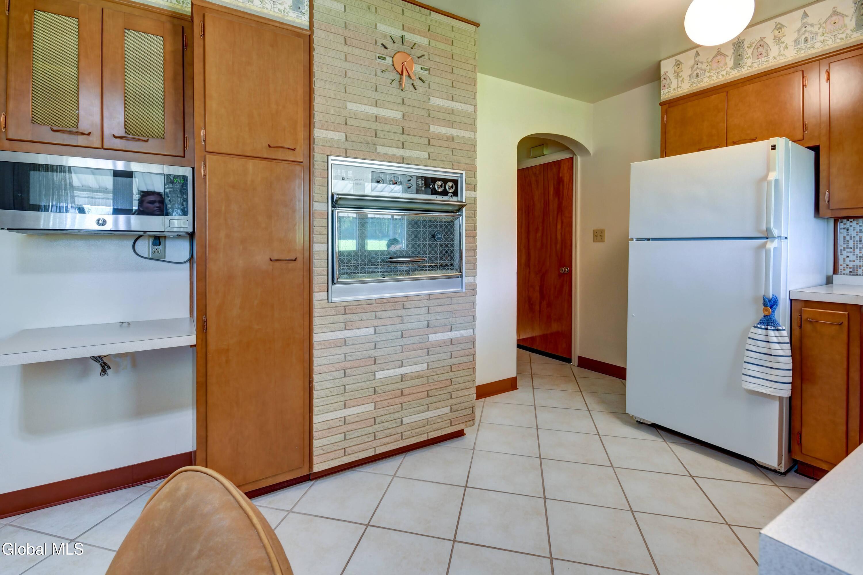 450 S Kingsboro Avenue Johnstown NY 12095