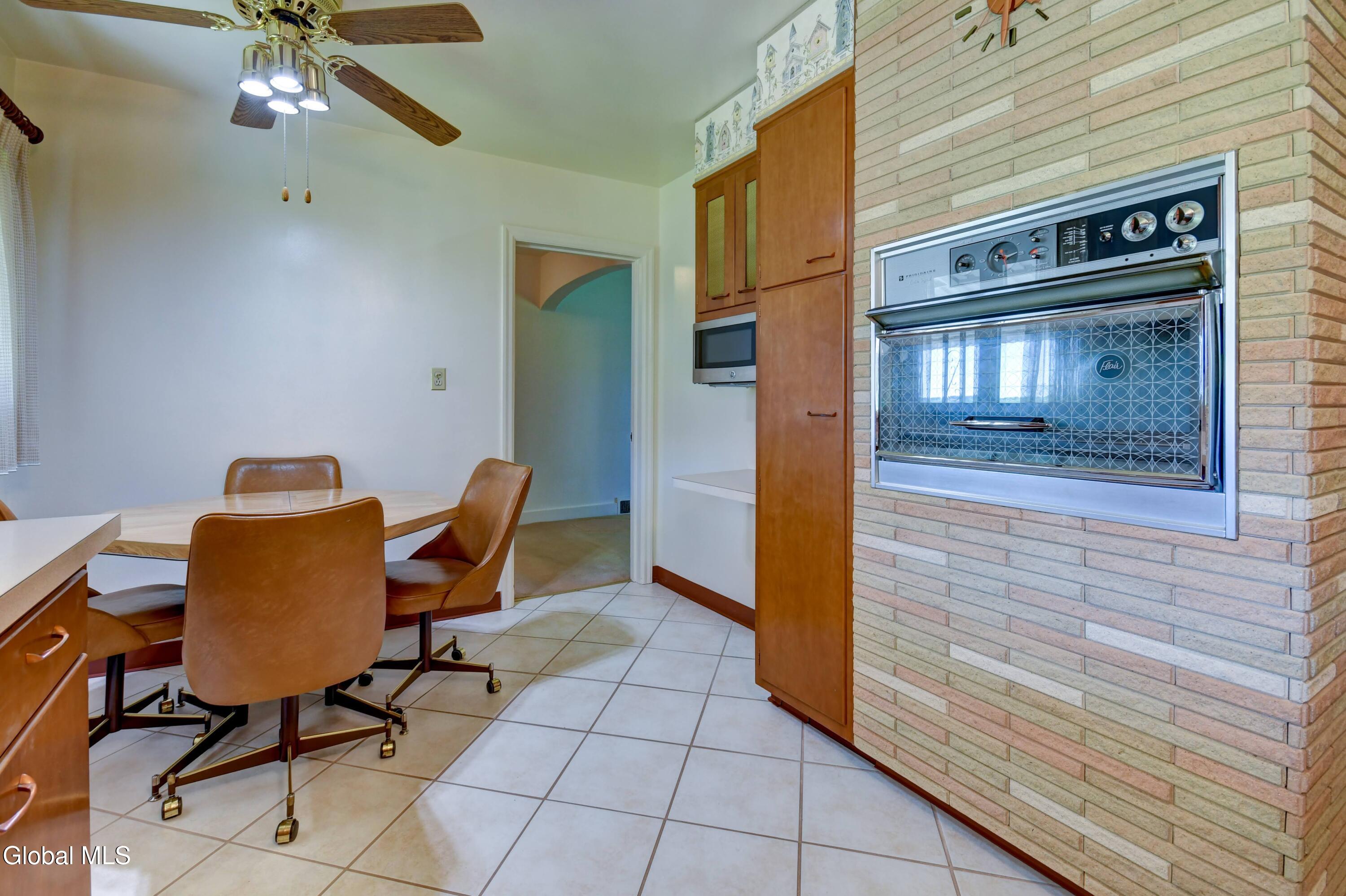 450 S Kingsboro Avenue Johnstown NY 12095