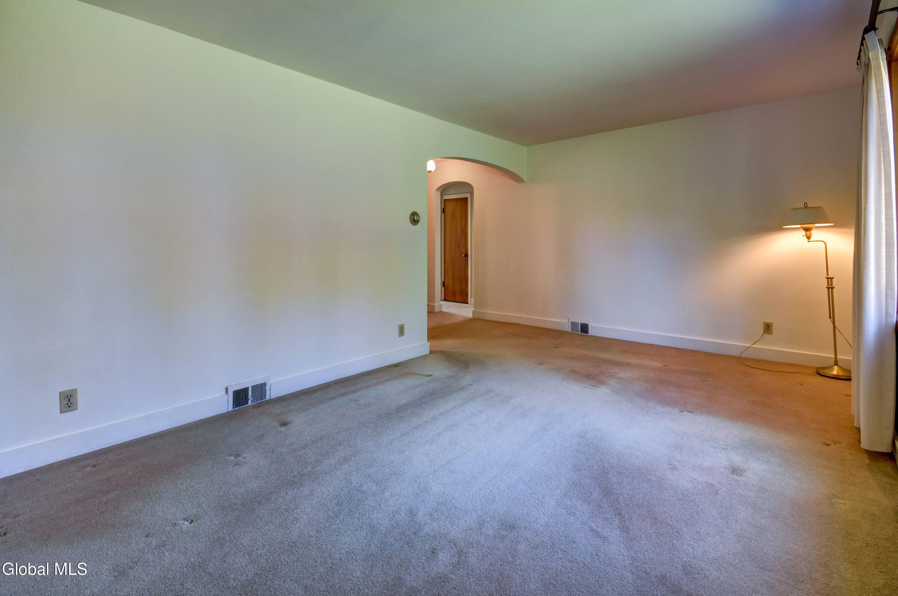 450 S Kingsboro Avenue Johnstown NY 12095