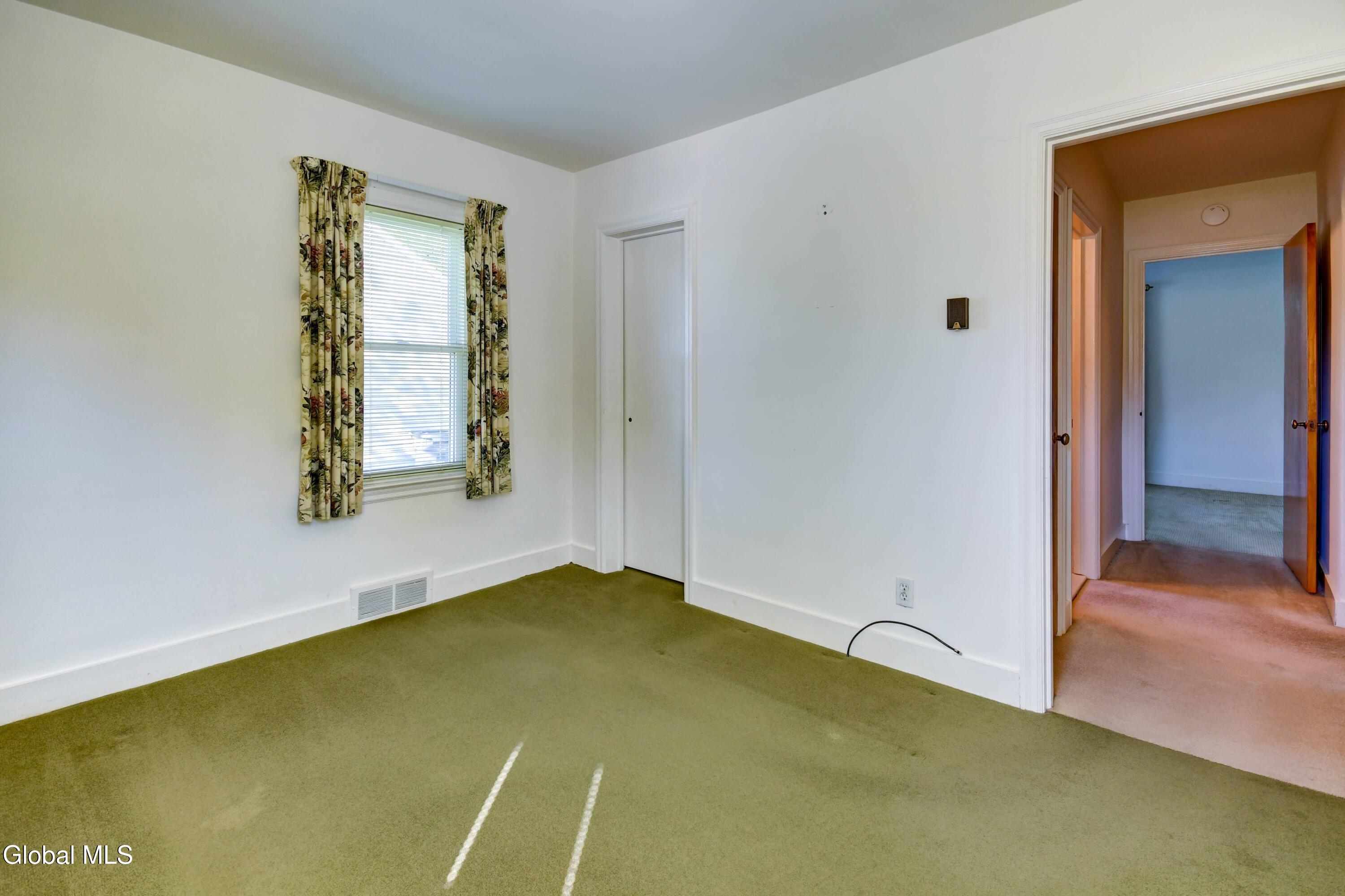 450 S Kingsboro Avenue Johnstown NY 12095