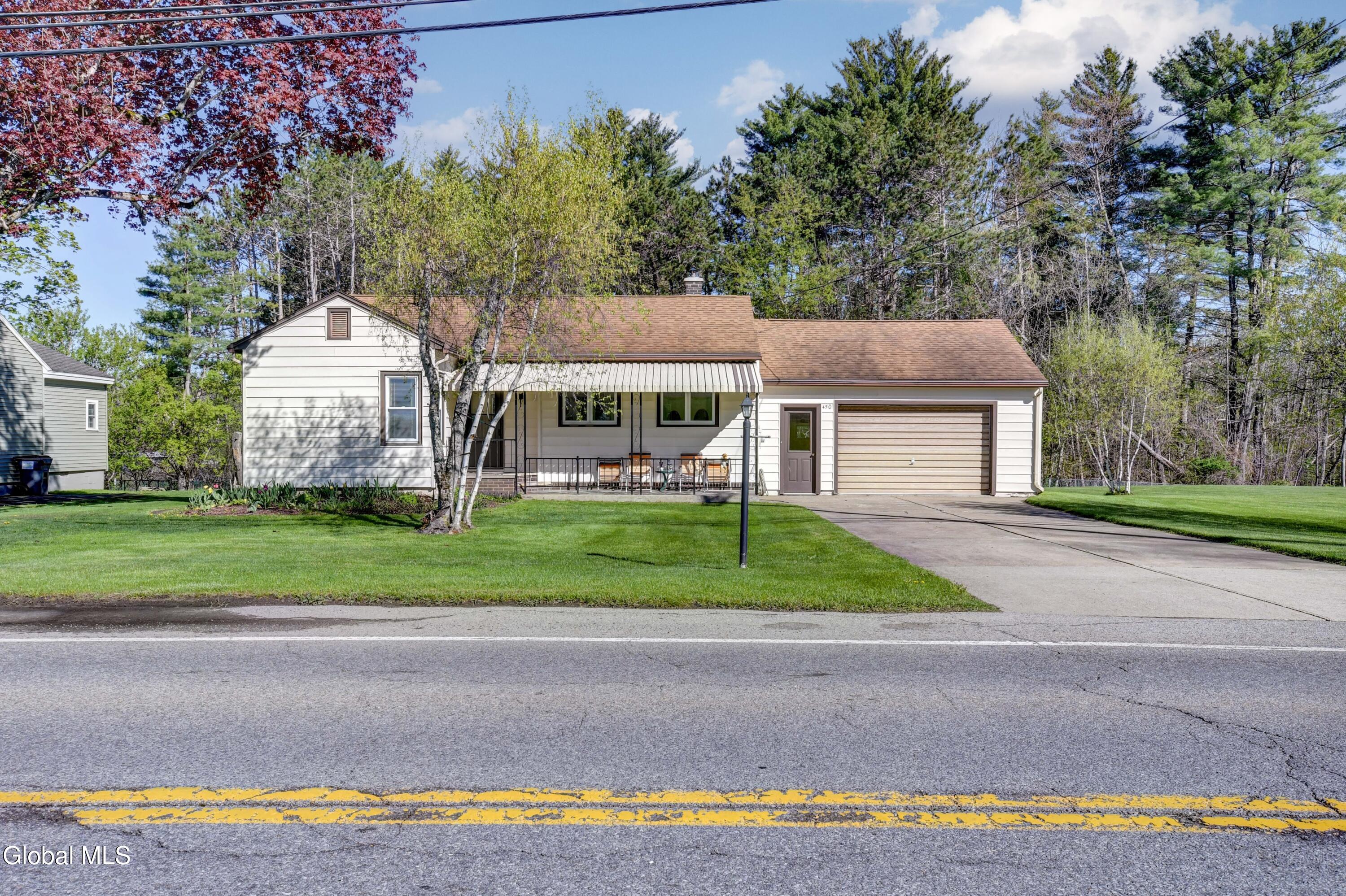 450 S Kingsboro Avenue Johnstown NY 12095