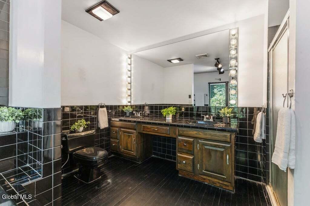 796 Feura Bush Road Delmar NY 12054