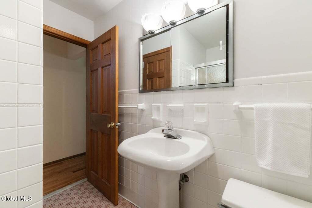 796 Feura Bush Road Delmar NY 12054