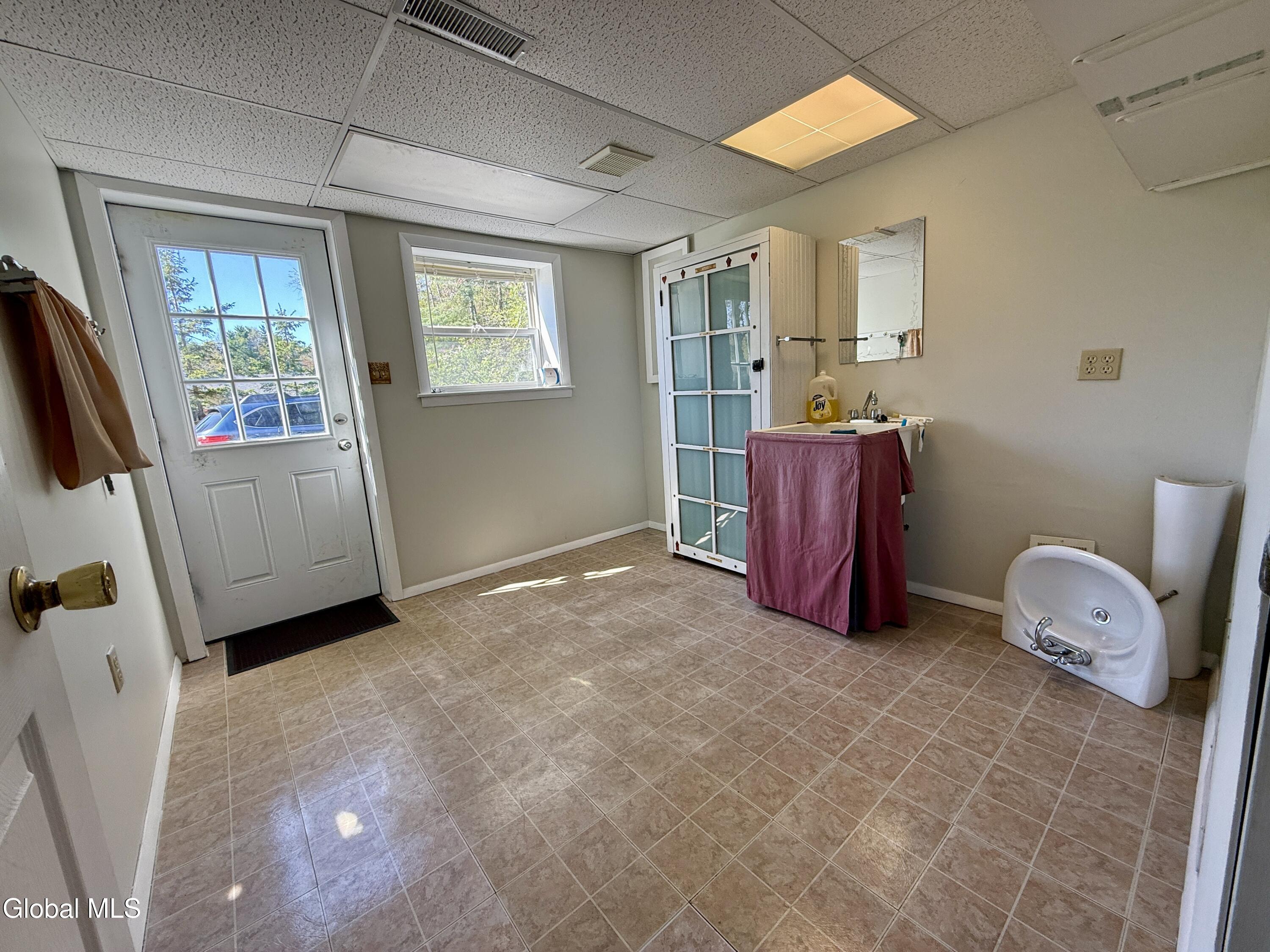 8 Kimberly Lane Moreau NY 12828