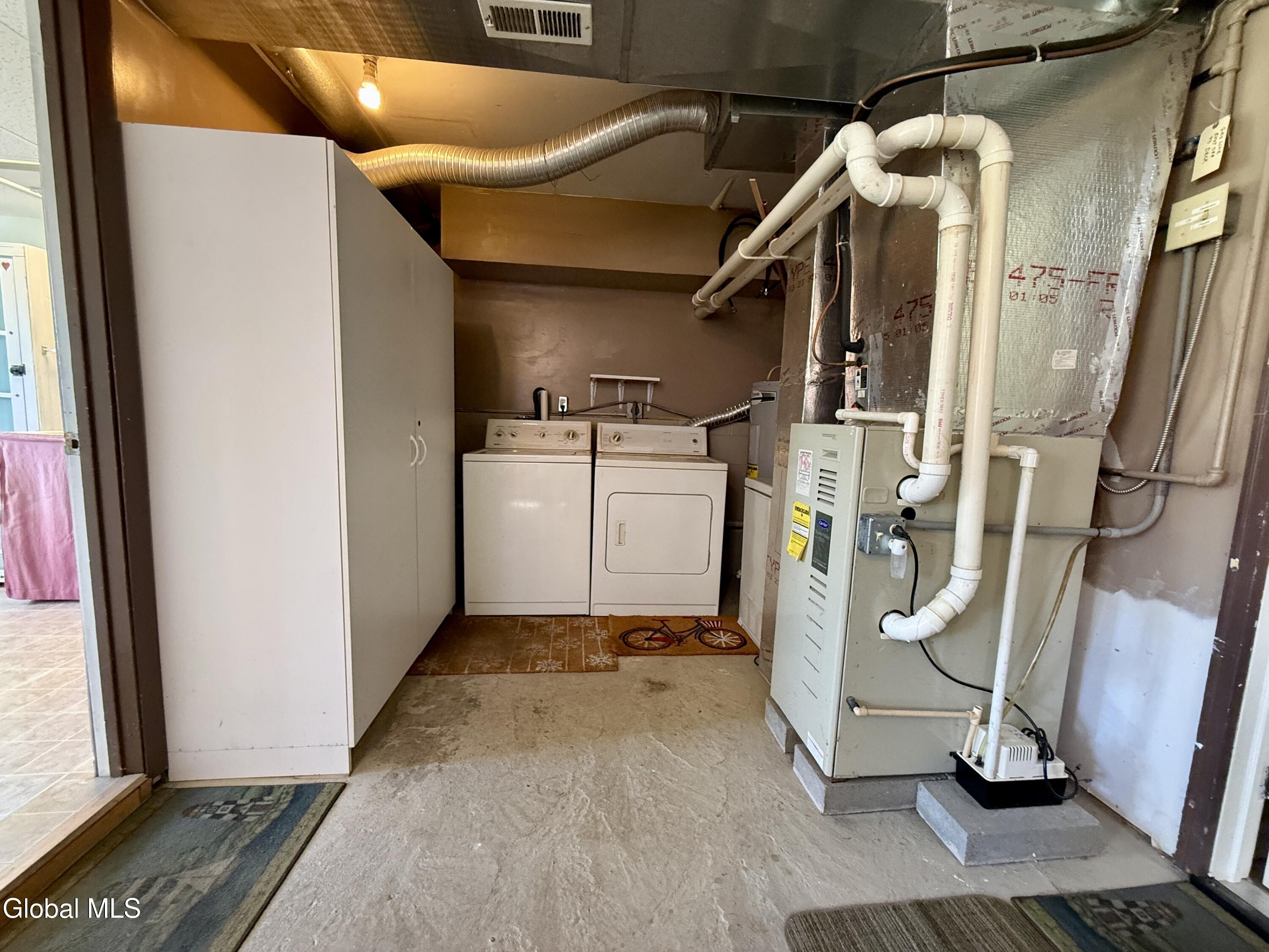 8 Kimberly Lane Moreau NY 12828