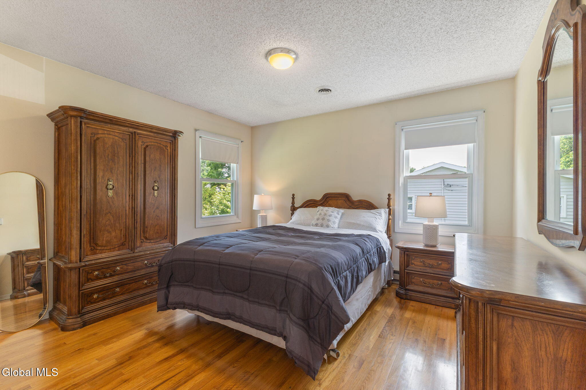 12 Lakewood Drive Saratoga Springs NY 12866