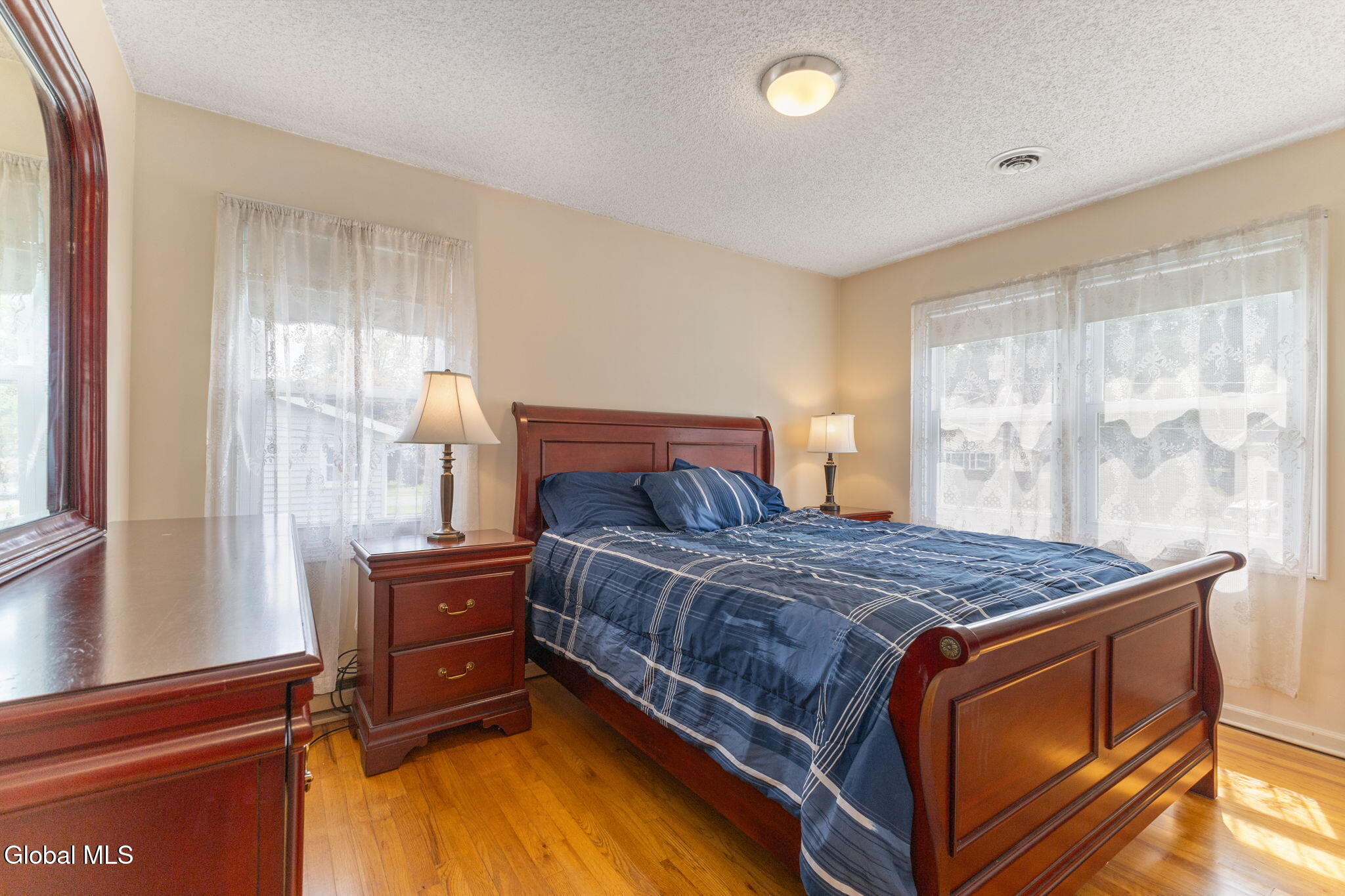 12 Lakewood Drive Saratoga Springs NY 12866