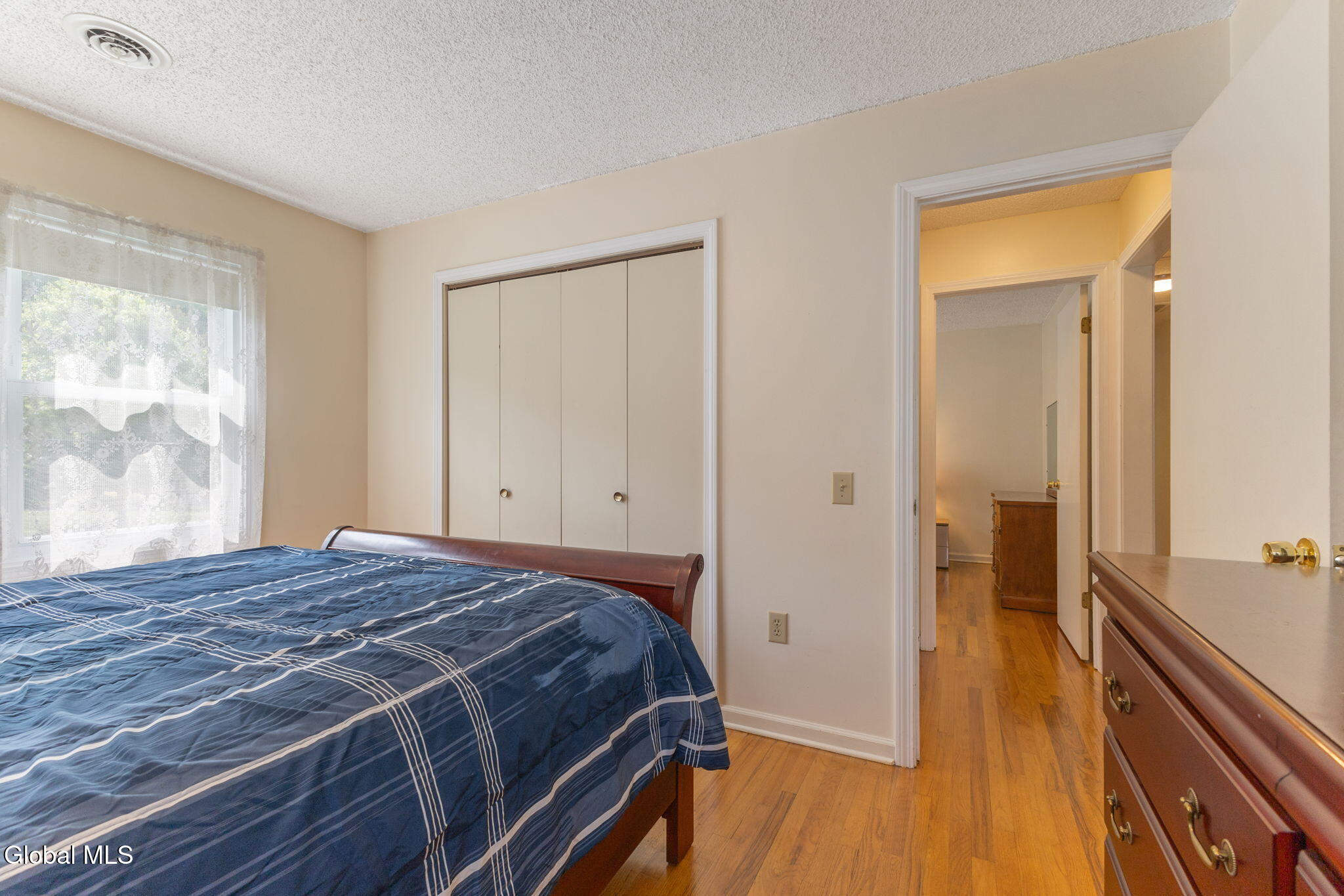 12 Lakewood Drive Saratoga Springs NY 12866