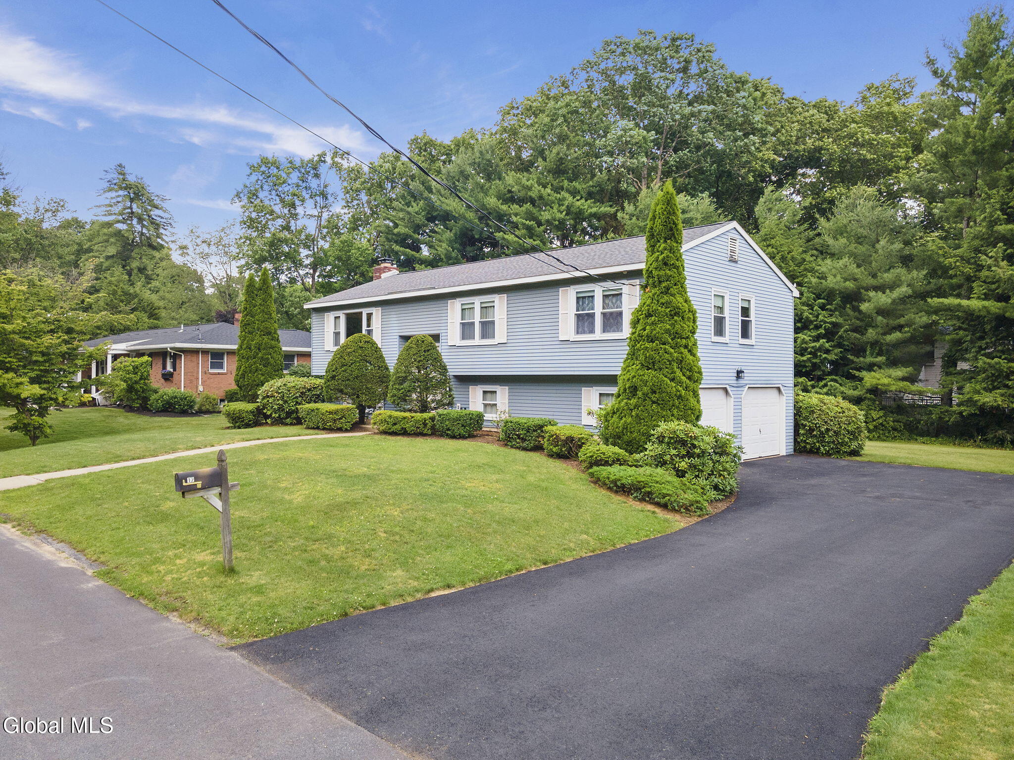 12 Lakewood Drive Saratoga Springs NY 12866