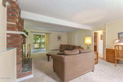12 Lakewood Drive Saratoga Springs NY 12866