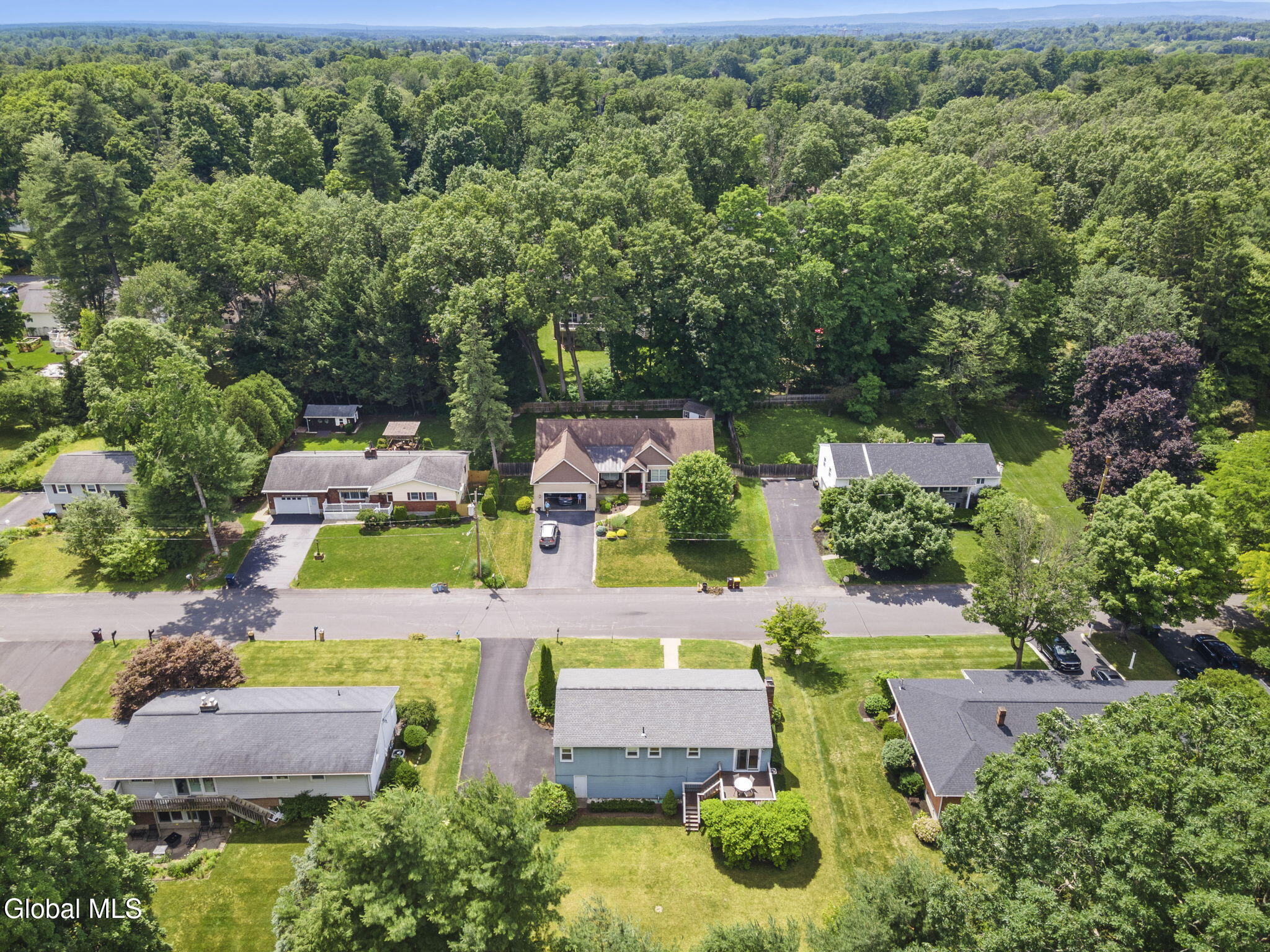 12 Lakewood Drive Saratoga Springs NY 12866