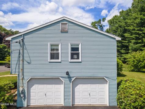 12 Lakewood Drive Saratoga Springs NY 12866