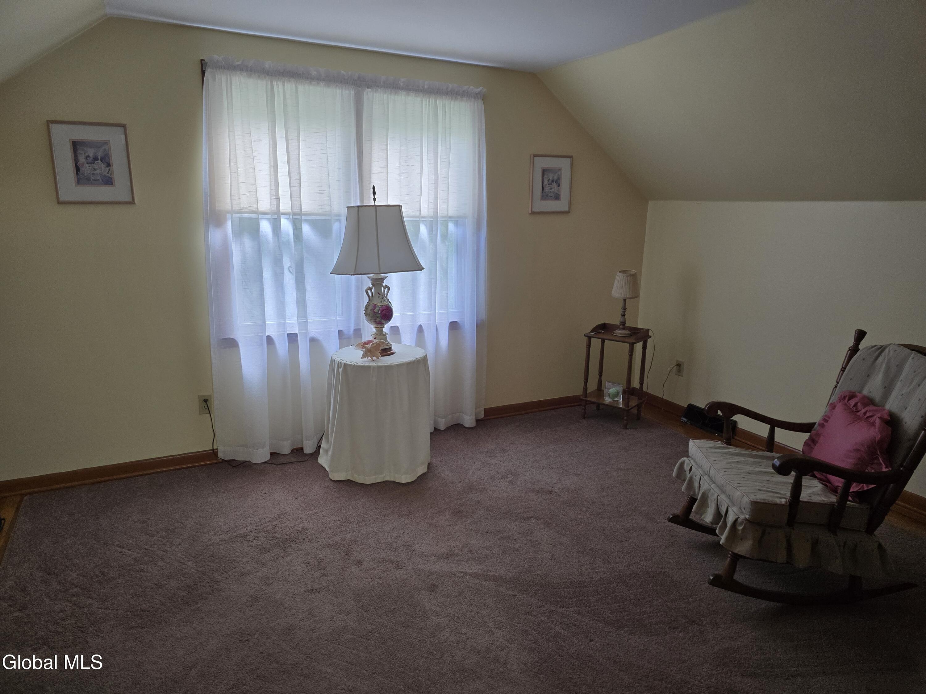 31 Breslin Avenue Cohoes NY 12047