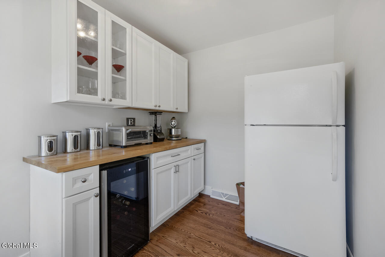 206 Van Aernem Road Ballston Spa NY 12020
