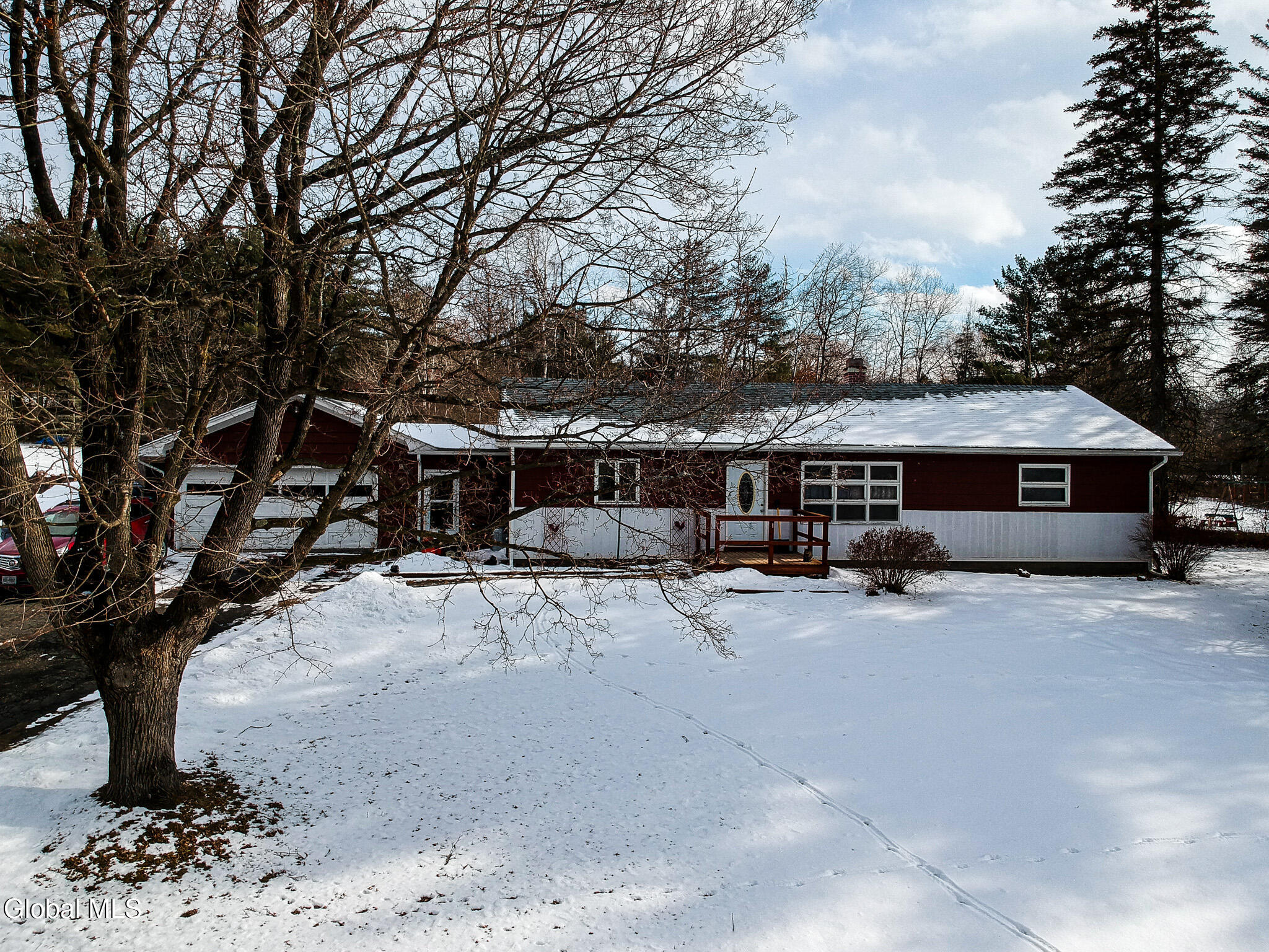 6157 State Route 81 Greenville NY 12083