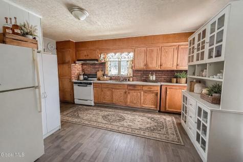 6157 State Route 81 Greenville NY 12083