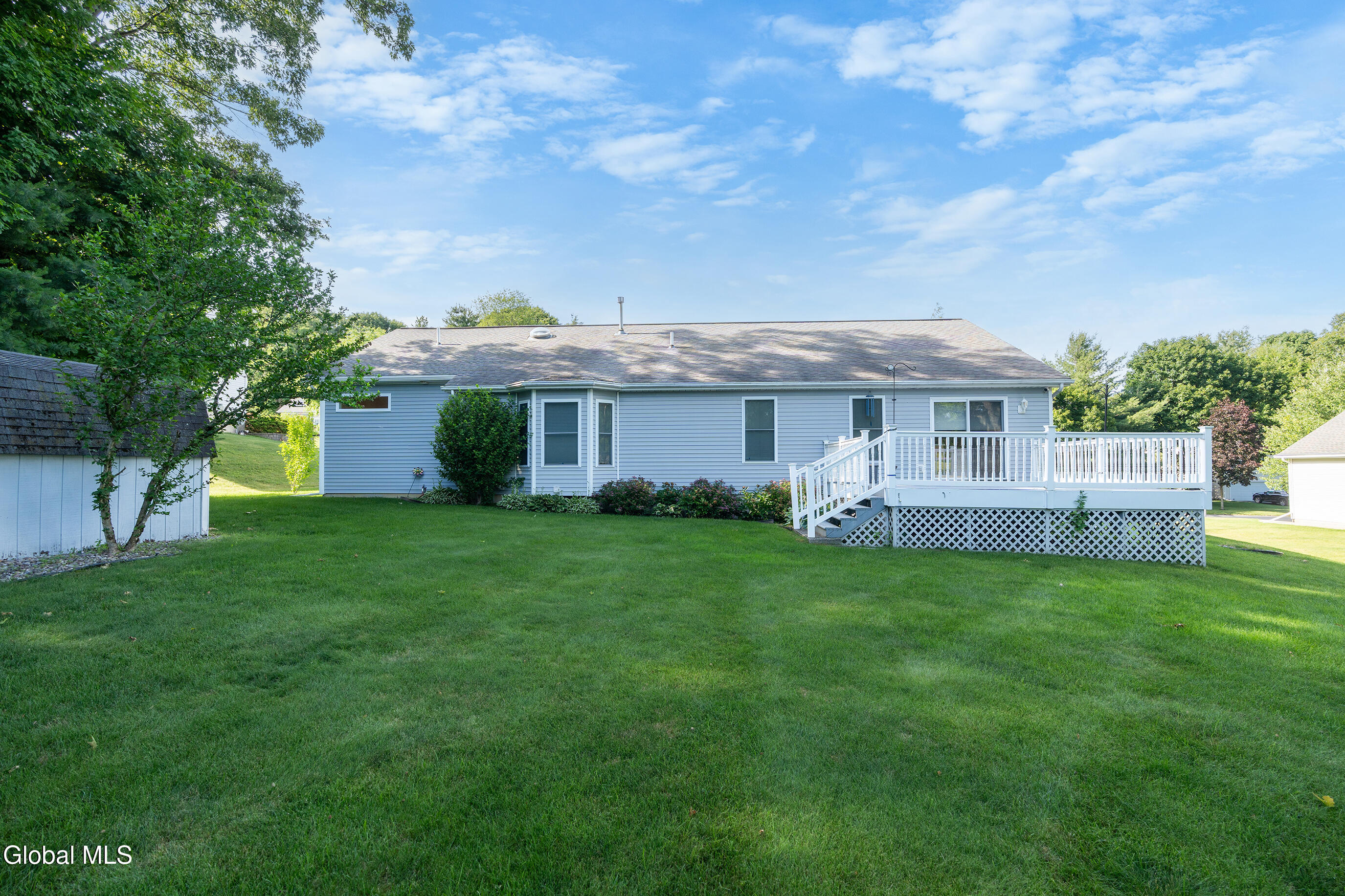 1118 Clute Crest Lane Niskayuna NY 12309