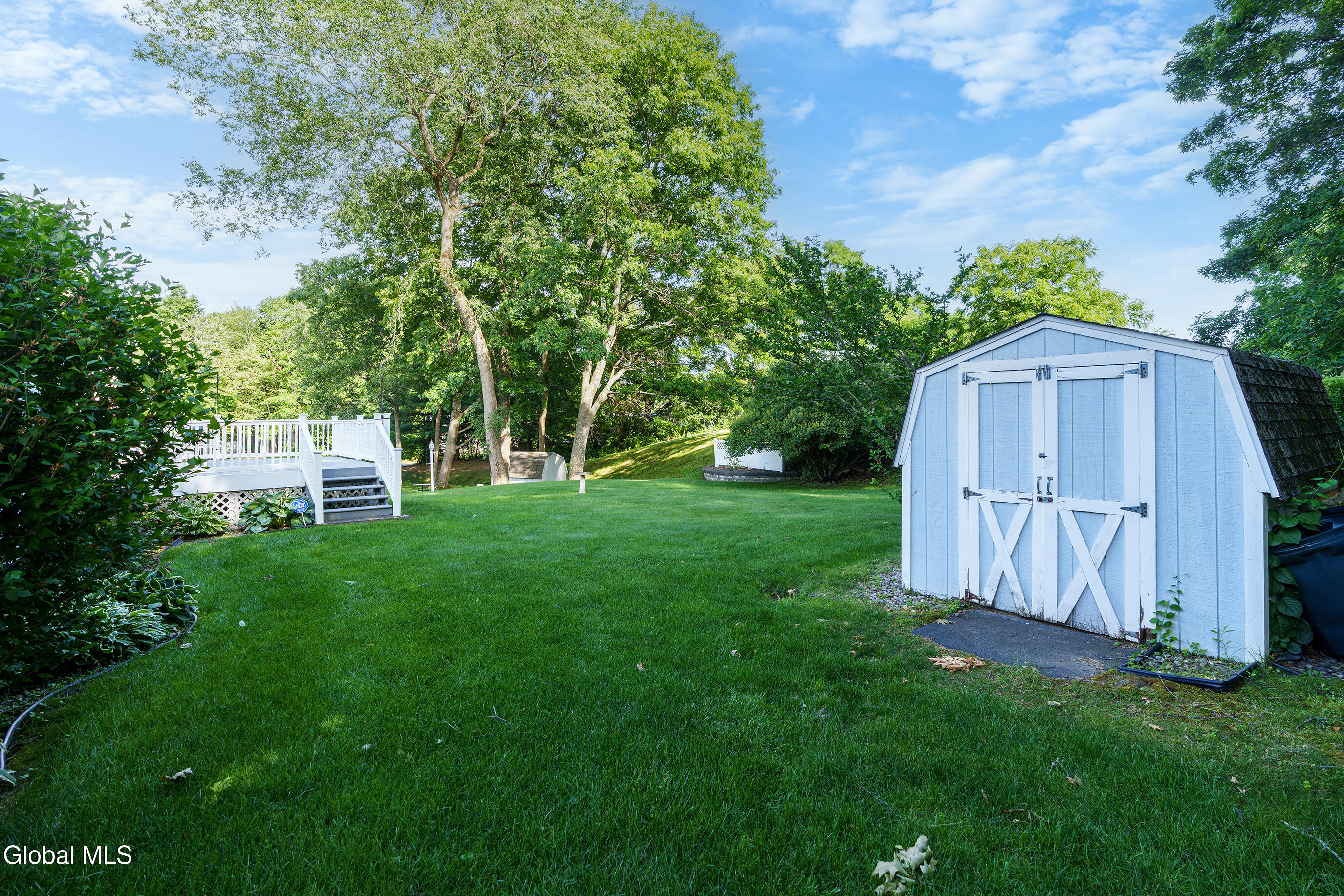 1118 Clute Crest Lane Niskayuna NY 12309