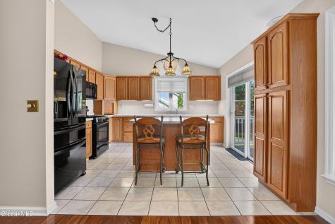 1118 Clute Crest Lane Niskayuna NY 12309