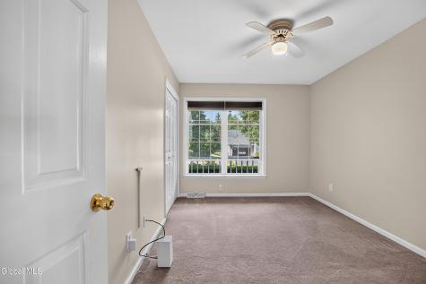1118 Clute Crest Lane Niskayuna NY 12309