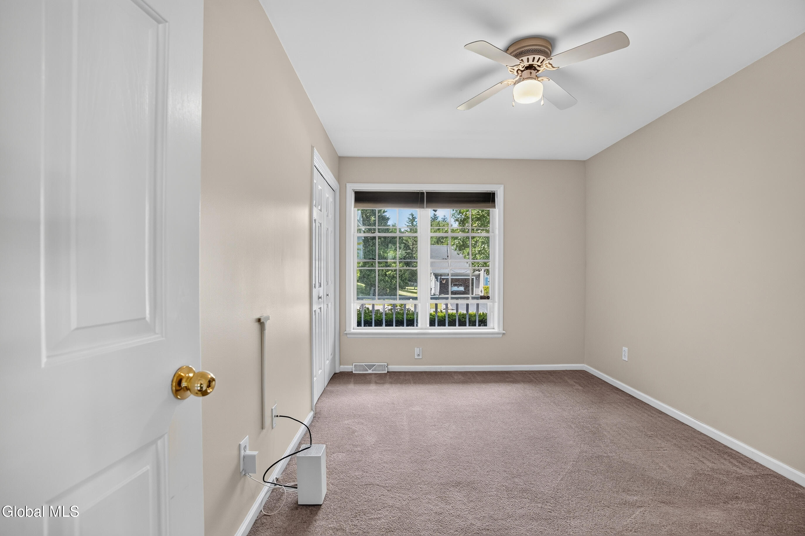 1118 Clute Crest Lane Niskayuna NY 12309