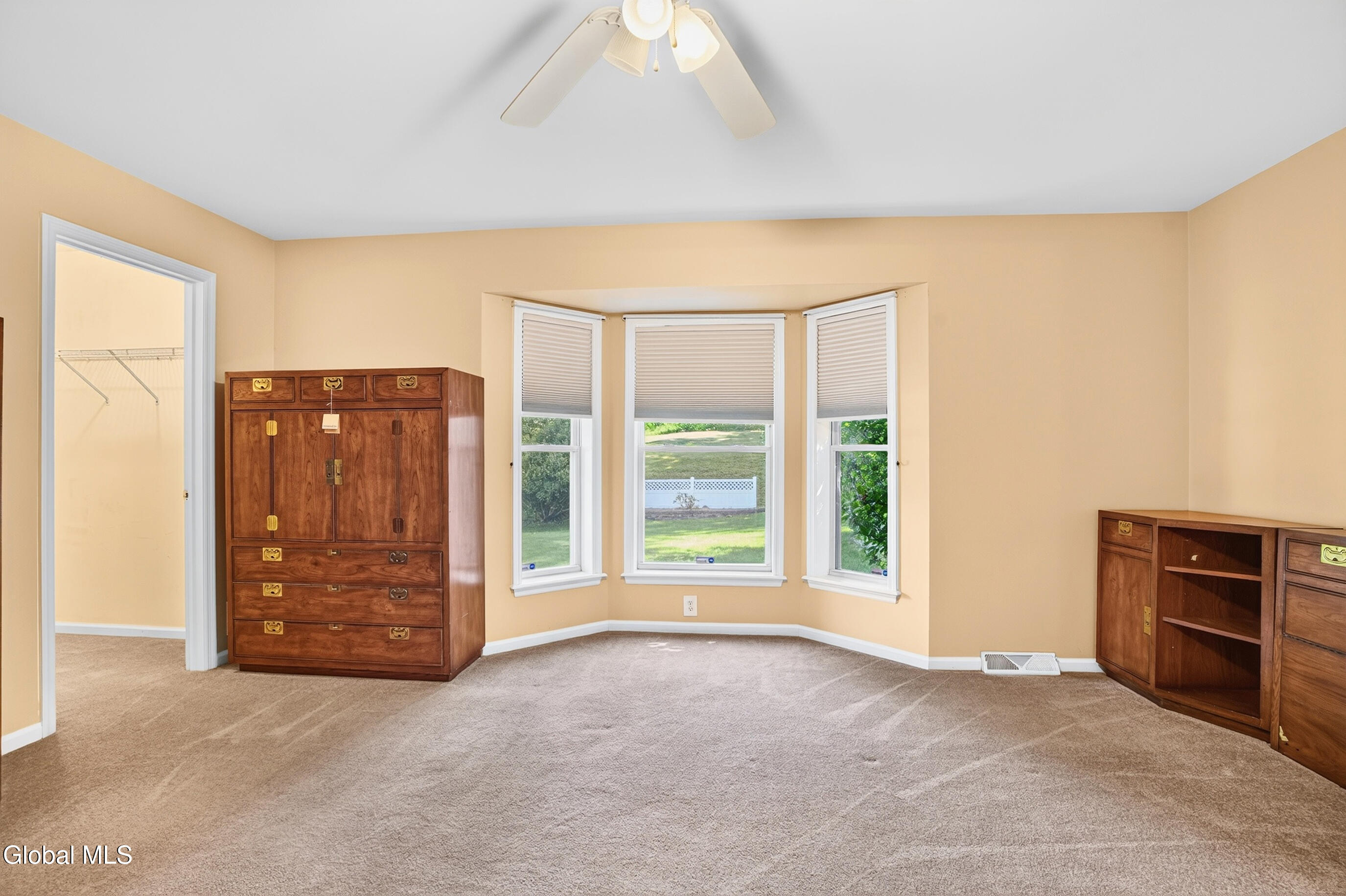 1118 Clute Crest Lane Niskayuna NY 12309