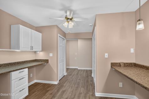 1118 Clute Crest Lane Niskayuna NY 12309