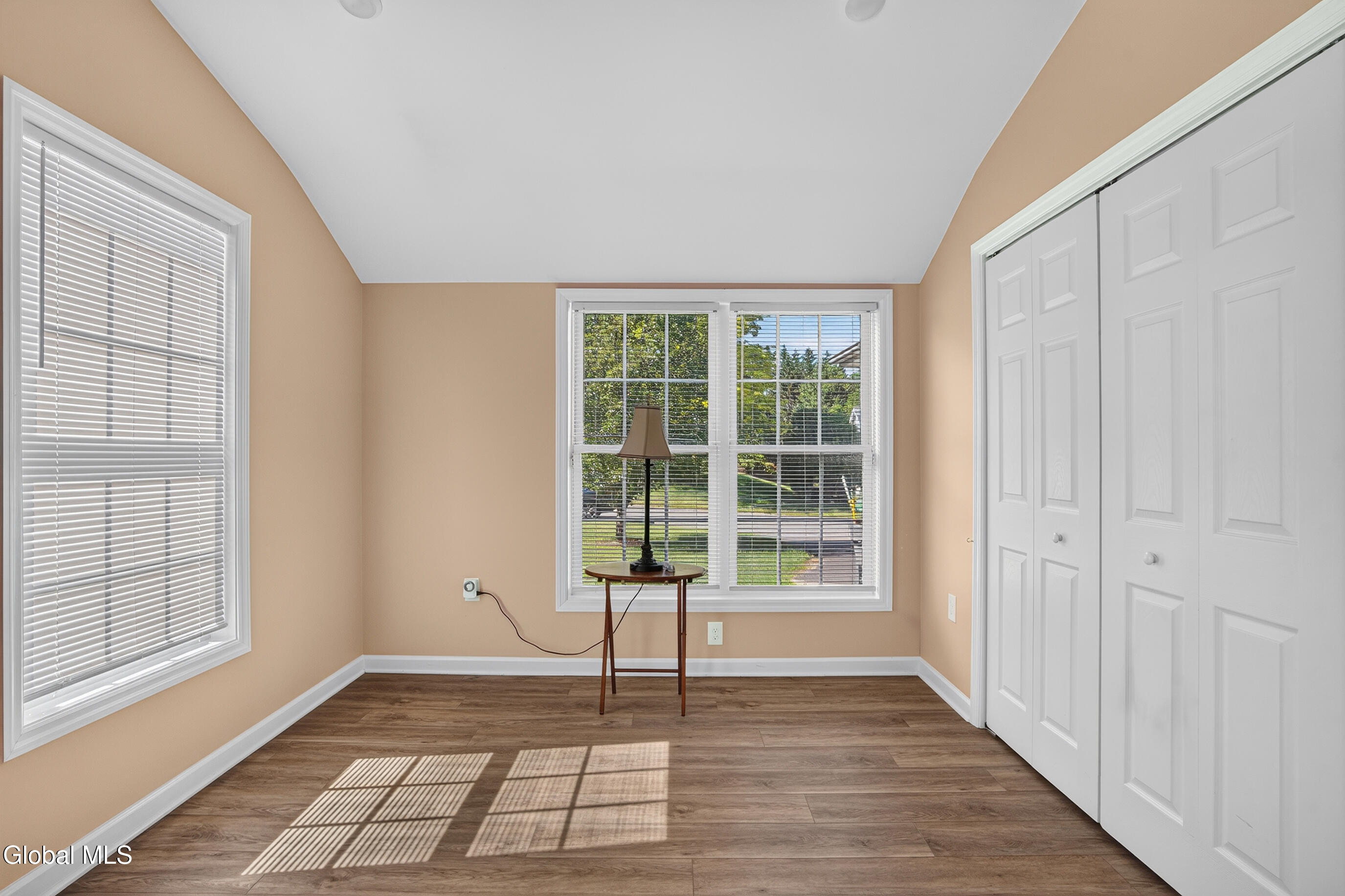 1118 Clute Crest Lane Niskayuna NY 12309