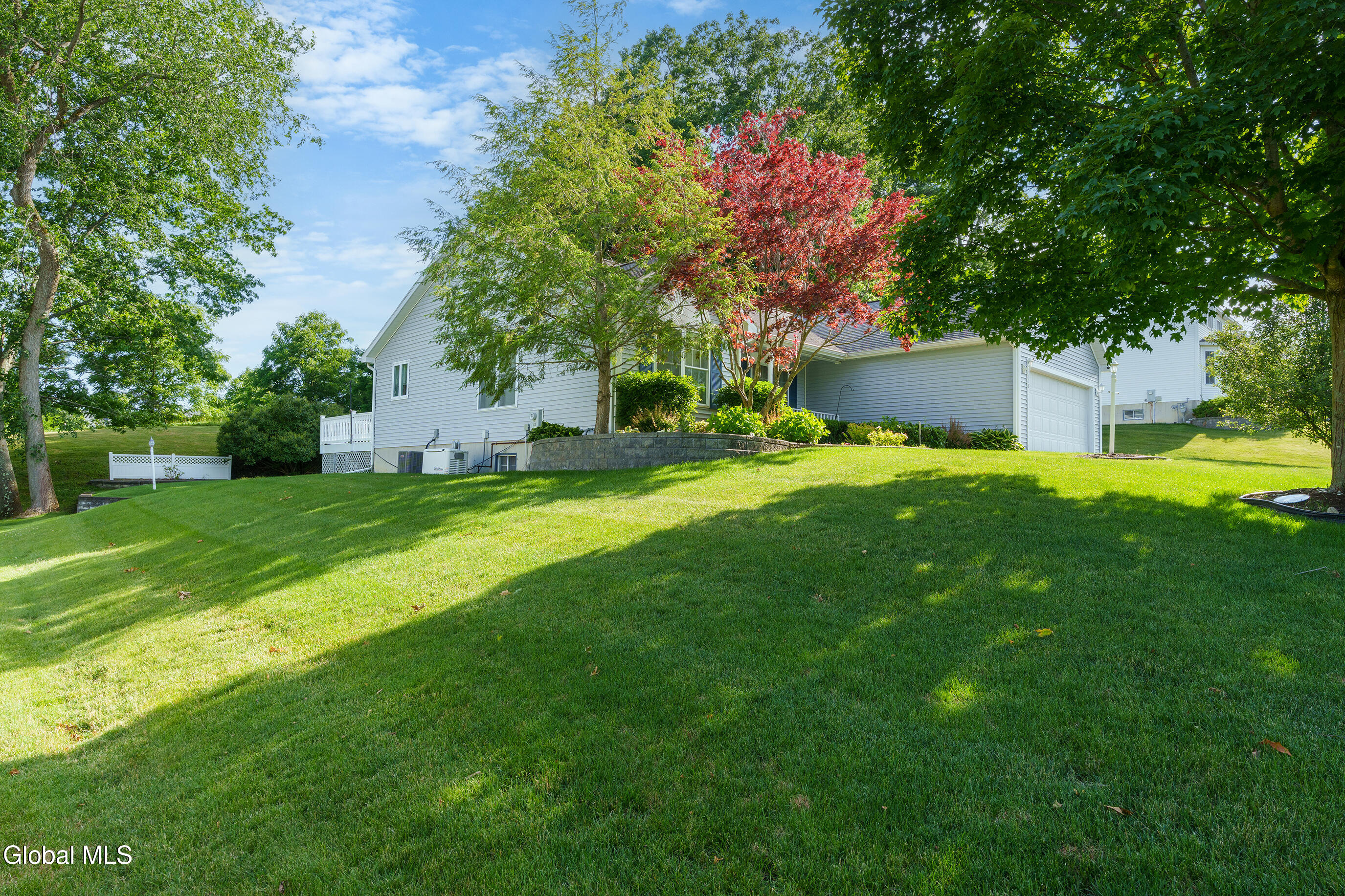 1118 Clute Crest Lane Niskayuna NY 12309