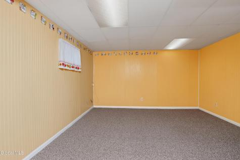 1118 Clute Crest Lane Niskayuna NY 12309