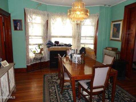 50 Saratoga Avenue Waterford NY 12188