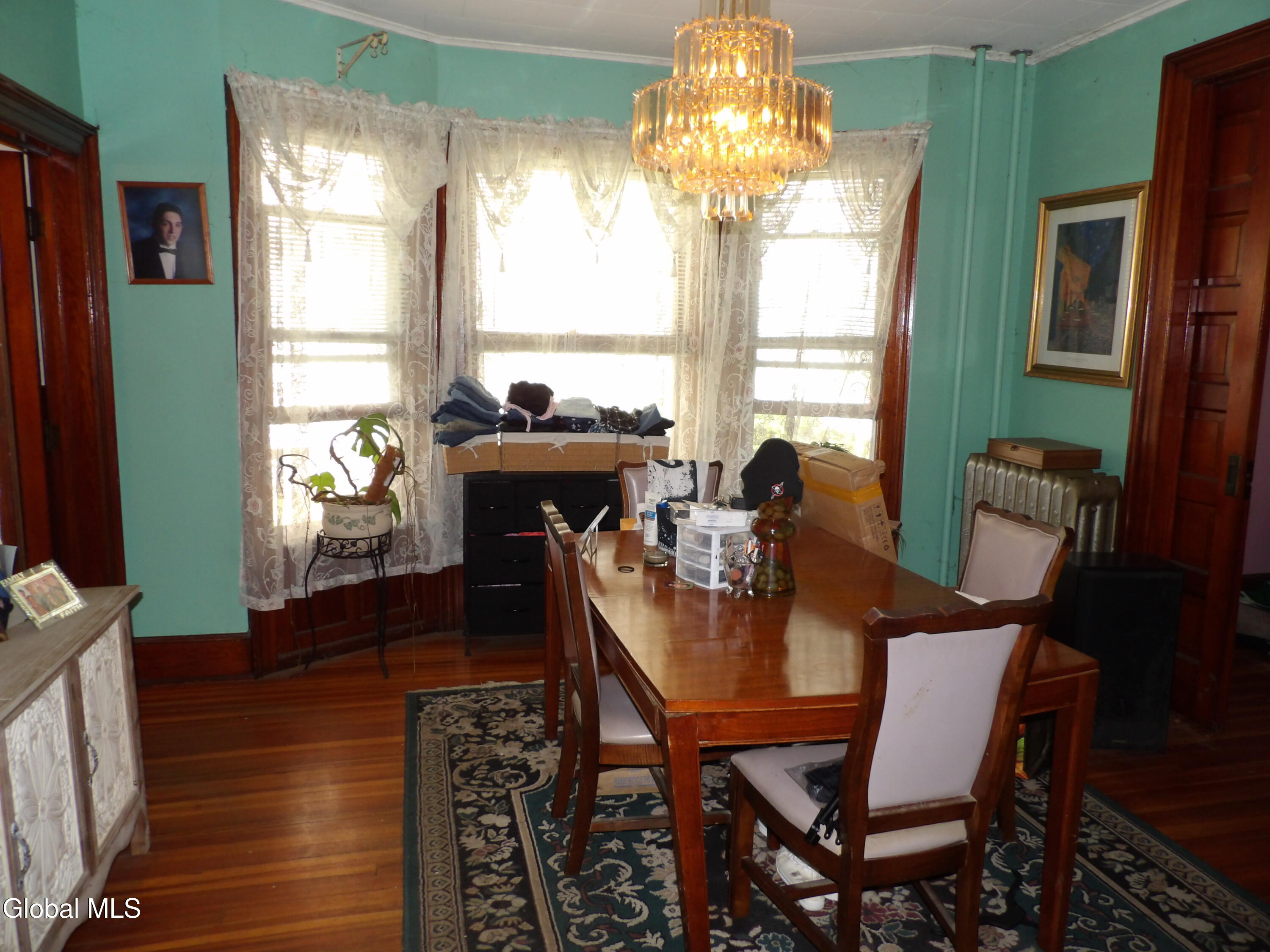 50 Saratoga Avenue Waterford NY 12188
