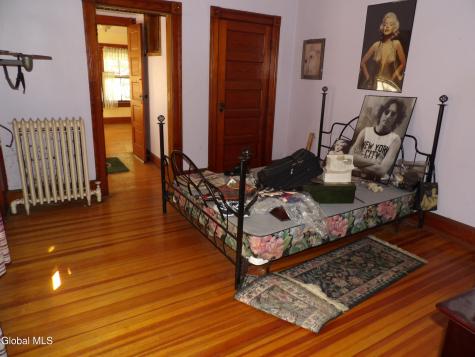 50 Saratoga Avenue Waterford NY 12188