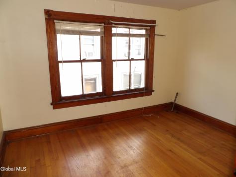 50 Saratoga Avenue Waterford NY 12188