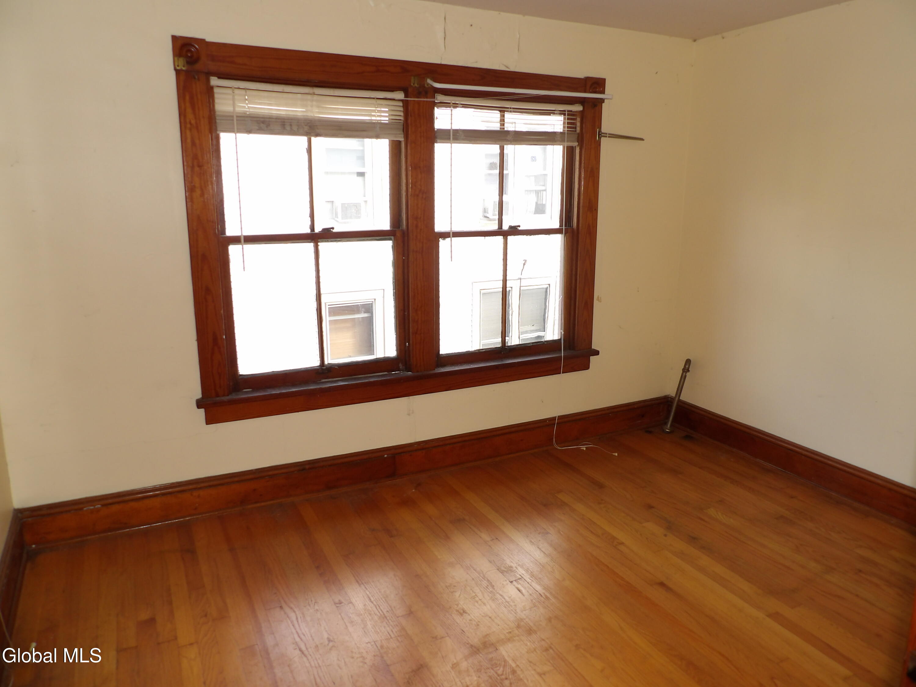 50 Saratoga Avenue Waterford NY 12188