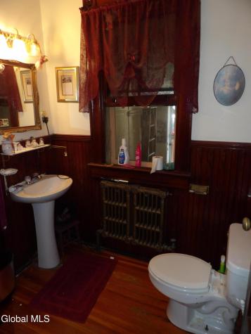 50 Saratoga Avenue Waterford NY 12188