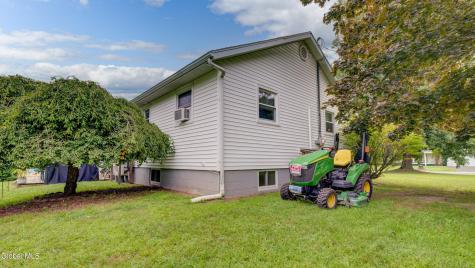 402 County Route 75 Mechanicville NY 12118