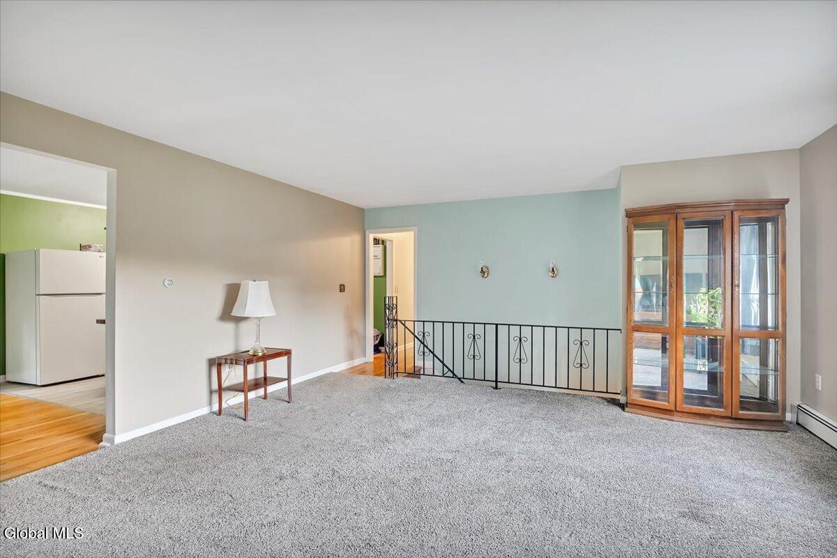 10 Diana Lane Troy NY 12180