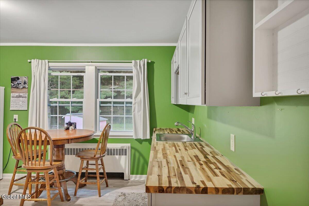 10 Diana Lane Troy NY 12180