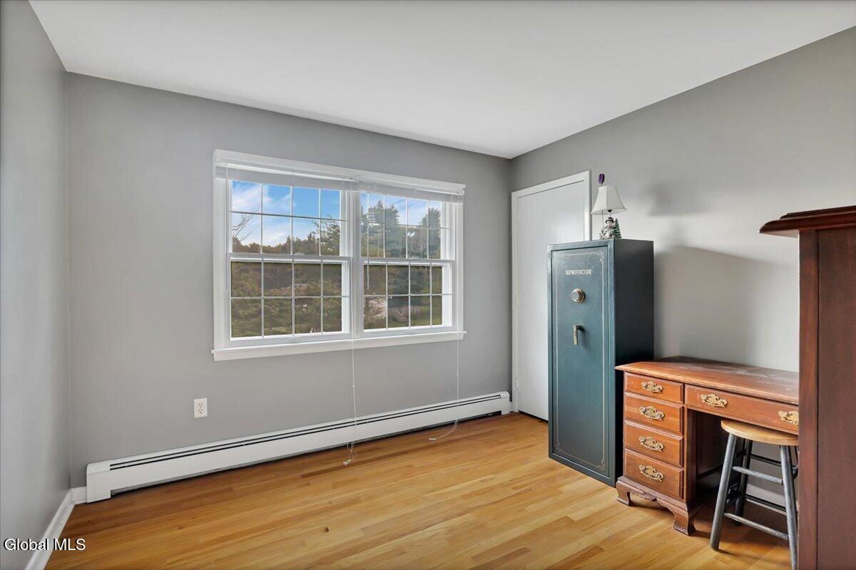 10 Diana Lane Troy NY 12180