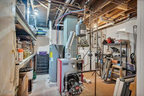 10 Diana Lane Troy NY 12180