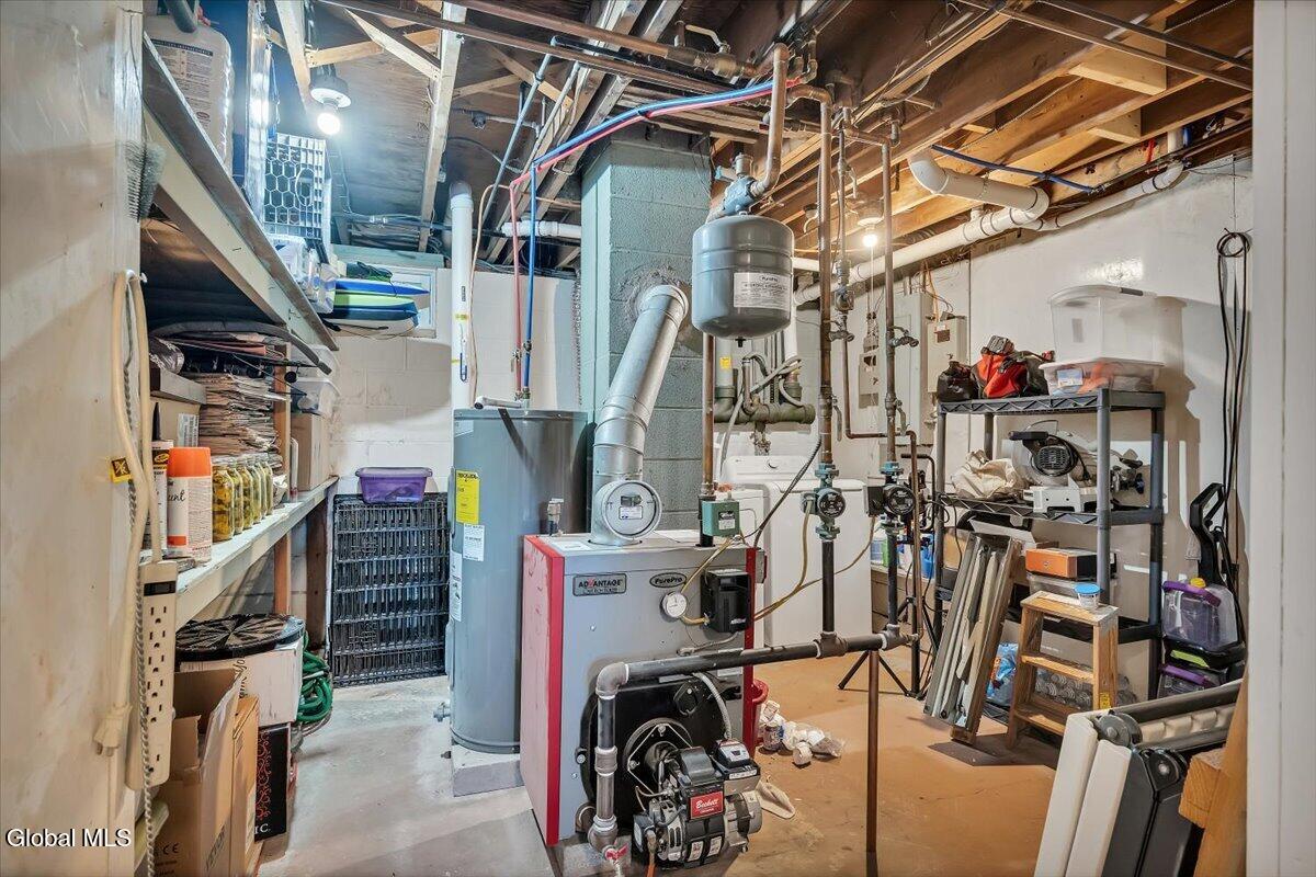 10 Diana Lane Troy NY 12180