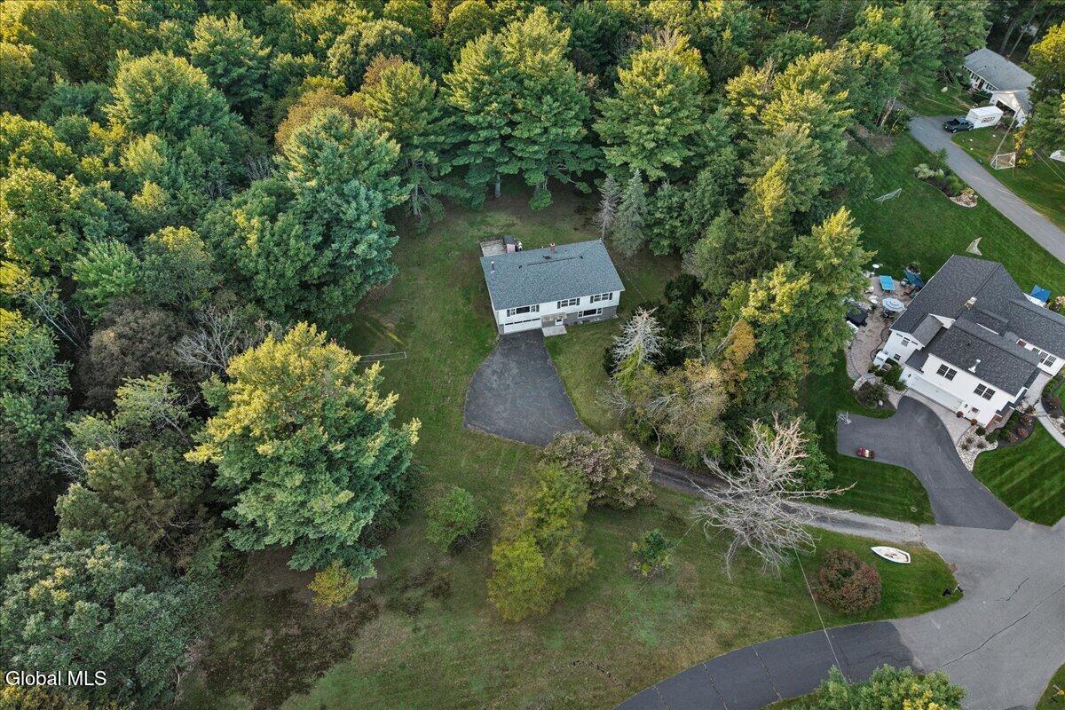 10 Diana Lane Troy NY 12180