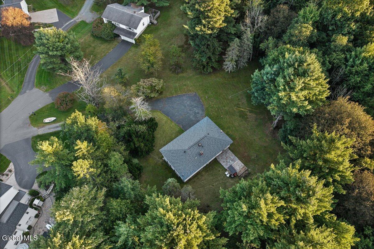 10 Diana Lane Troy NY 12180