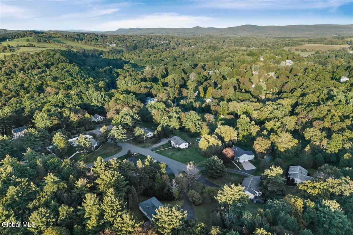 10 Diana Lane Troy NY 12180