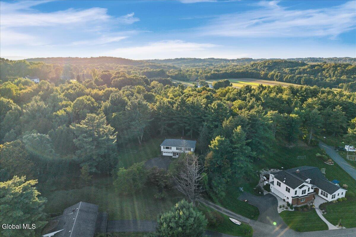 10 Diana Lane Troy NY 12180