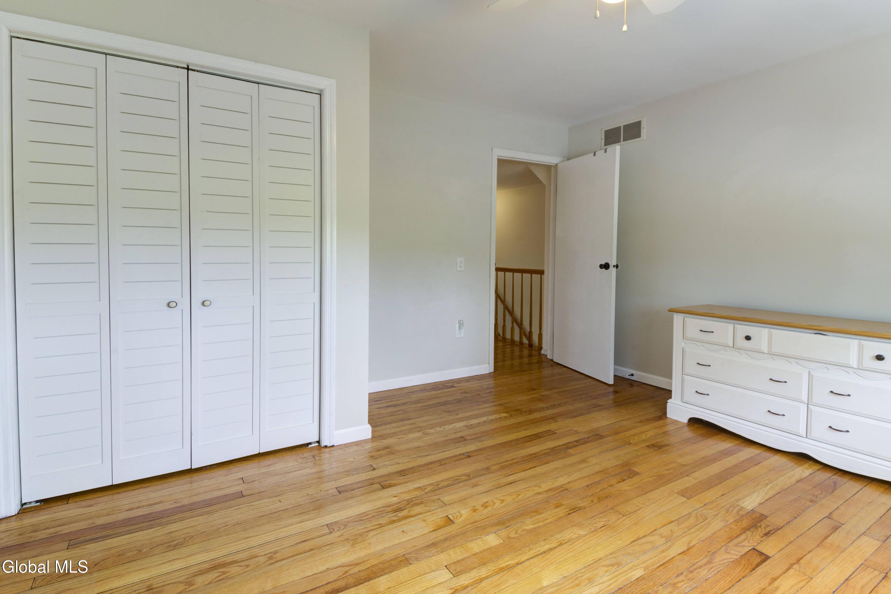 101 Button Road Halfmoon NY 12188
