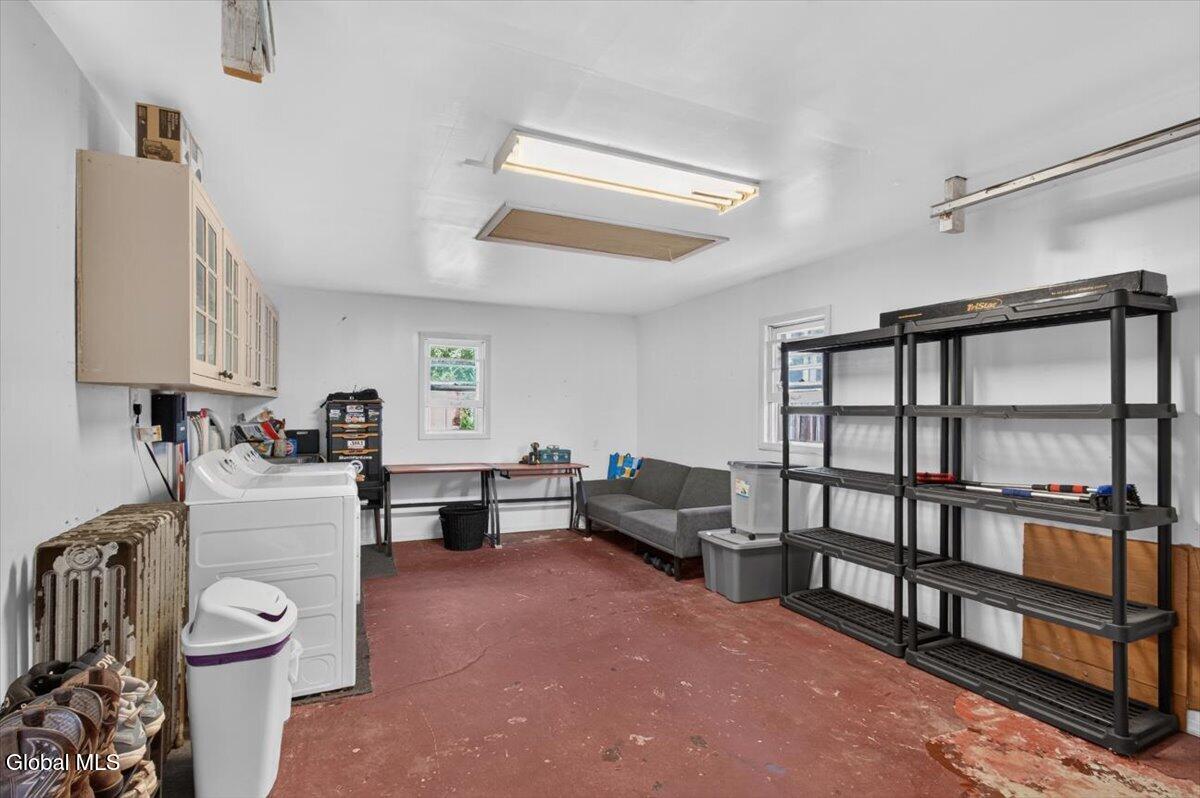 1066 Inner Drive Rotterdam NY 12303