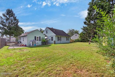 1066 Inner Drive Rotterdam NY 12303