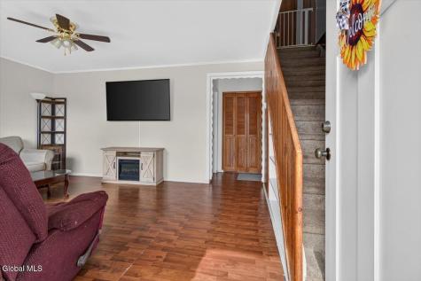1066 Inner Drive Rotterdam NY 12303
